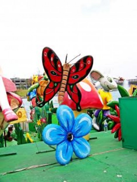 Oaxaca mexican Mexico craft plastic butterfly about Alebrije States