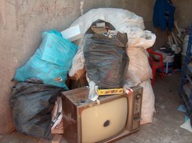 garbage loaded by plastic bag and put at corner